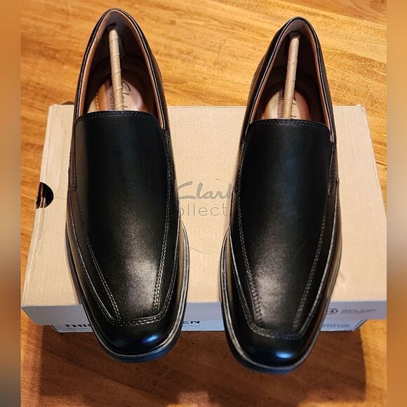 NIB Clarks Tilden Free Black Leather Size 8.5 main image 6